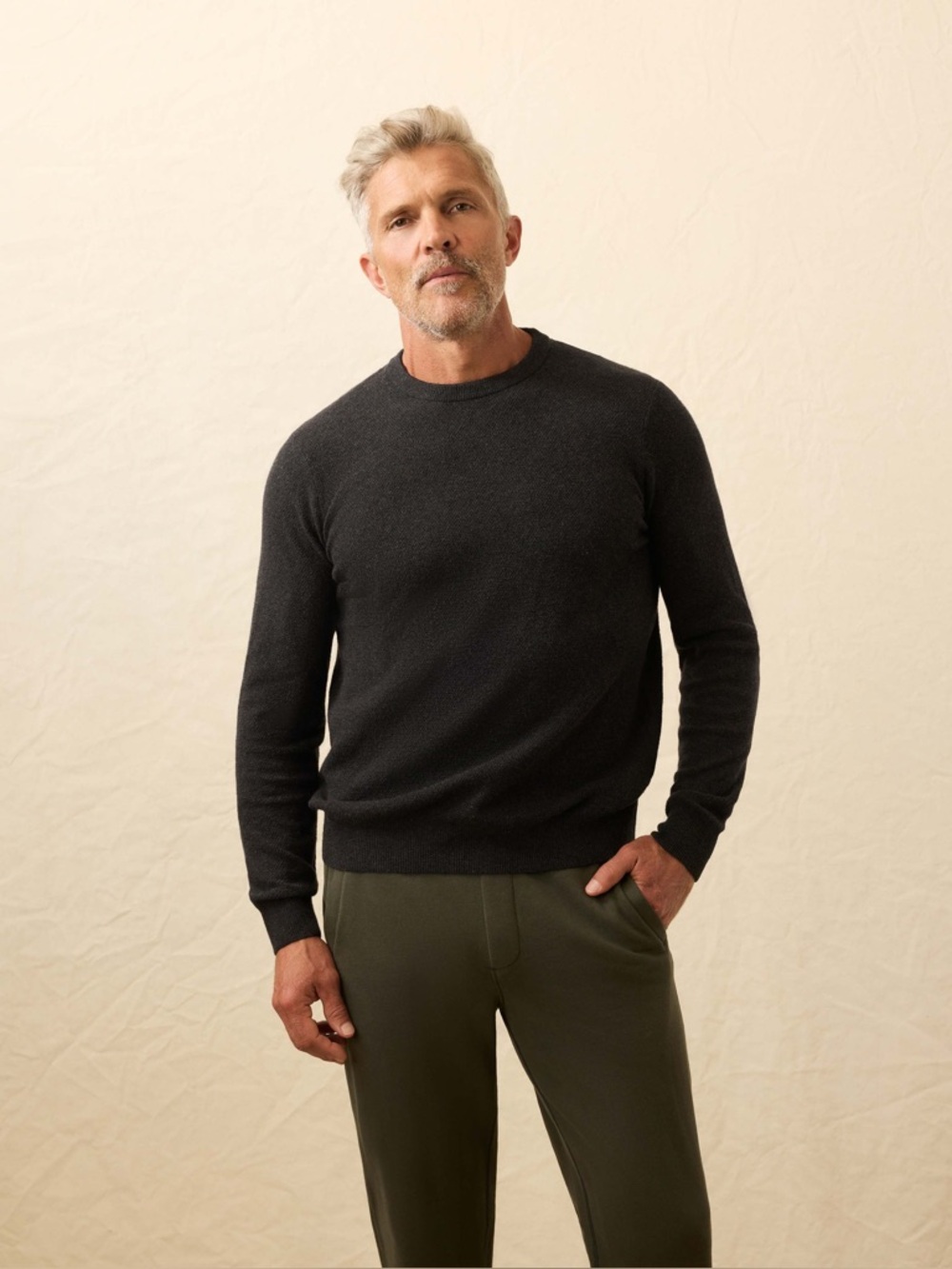 Faherty Men’s Crewneck Charcoal Gray Crewneck Sweater Pullover Size Medium